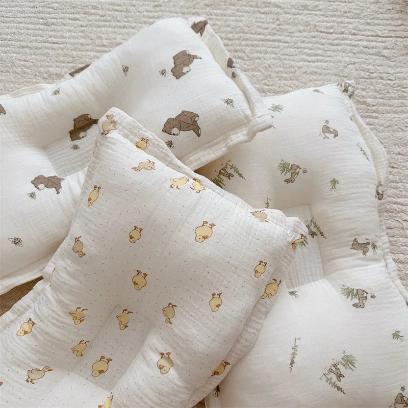 Couverture et Coussin en Mousseline Premium pour Tout-Petits avec Jolis Imprimés - bébémerveille